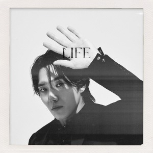KIM FEEL - LIFE (3RD MINI ALBUM) Koreapopstore.com